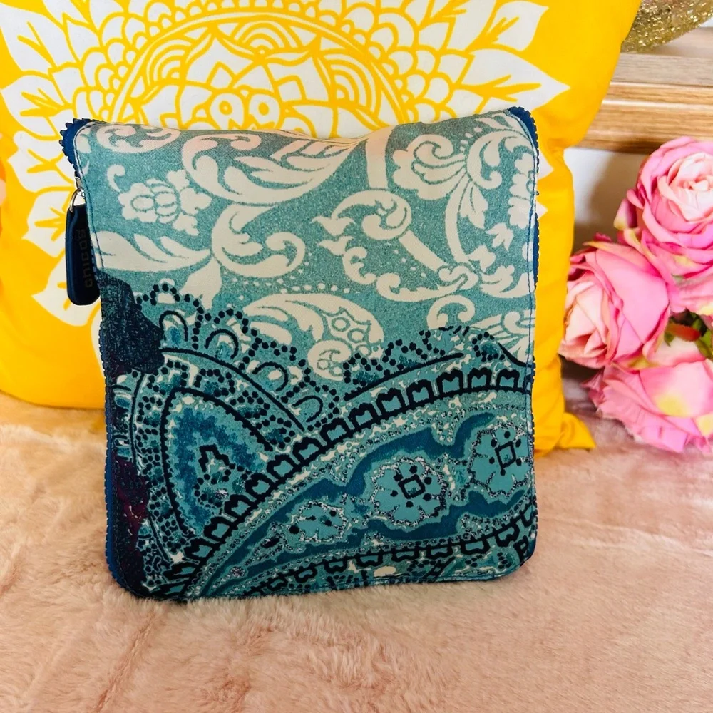 Chico’s Women’s Blue Paisley Colorful Foldable Zip Shopping Tote